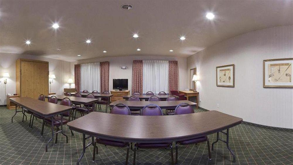 Holiday Inn Express & Suites Yankton By Ihg Экстерьер фото