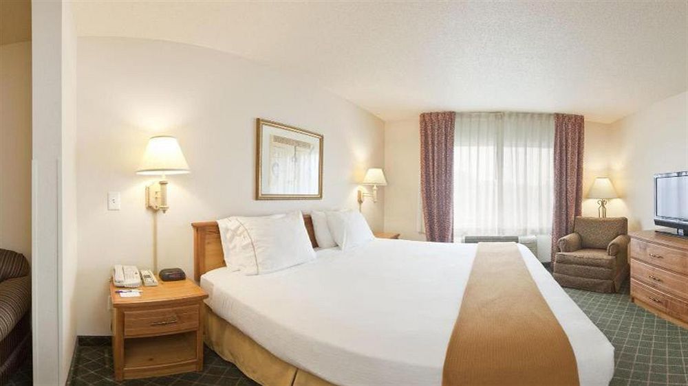 Holiday Inn Express & Suites Yankton By Ihg Экстерьер фото