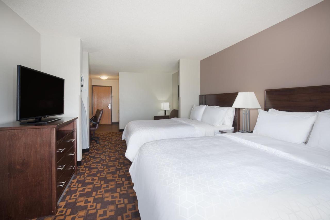 Holiday Inn Express & Suites Yankton By Ihg Экстерьер фото
